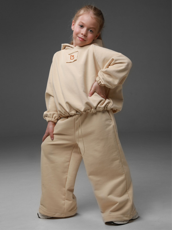 Костюм с брюками Oversize (молочный)